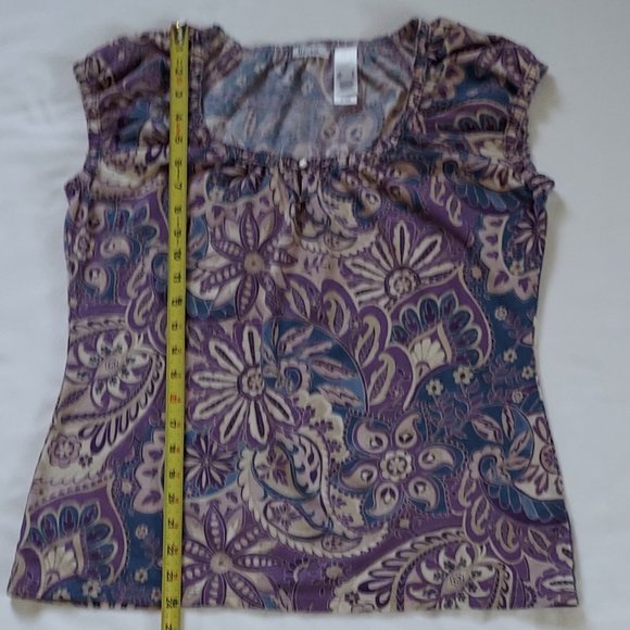 Liz&Co. Cap sleeve cotton top. - Picture 4 of 7